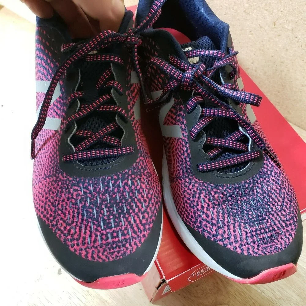 New Balance ‎ KJARNSPY Lace Up Sneakers Sports Shoes Blue Pink Womens size 7